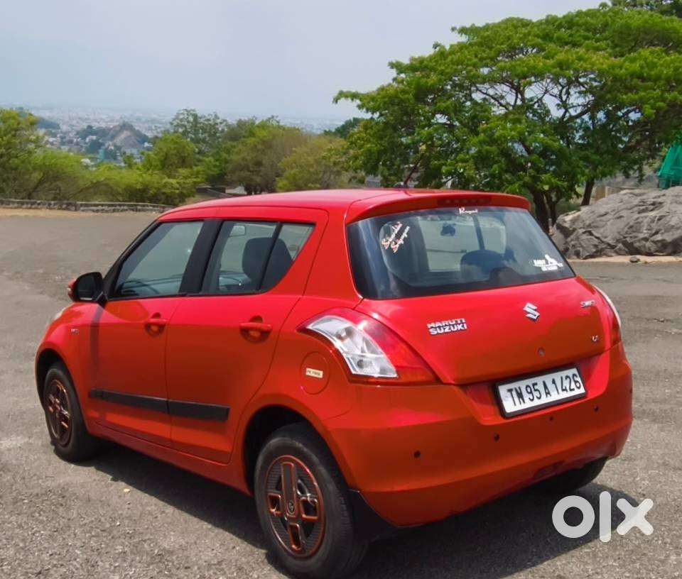 Maruti Suzuki Swift Vxi Optional, 2017, Petrol