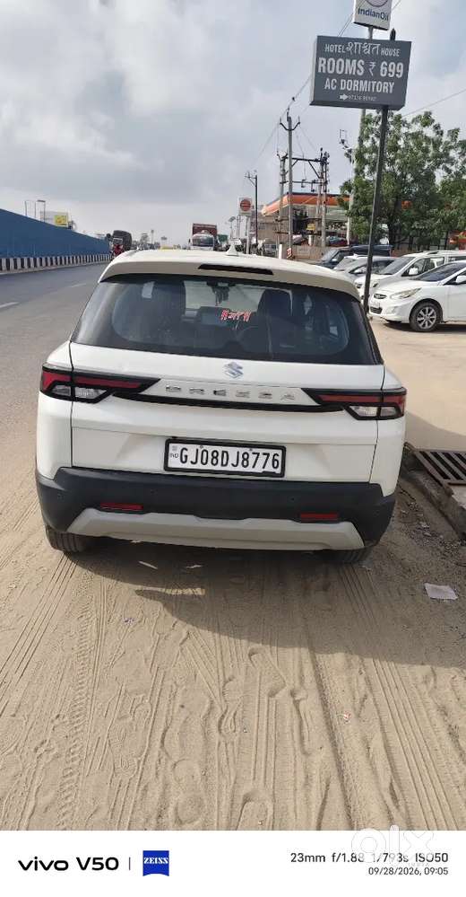Maruti Brezza Lxi 2024