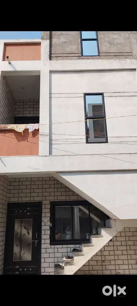 14*40, g+1, 11000 rent running, 40 lakh rate
