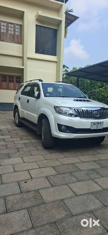 Toyota Fortuner 3.0 4x2 Automatic, 2013, Diesel