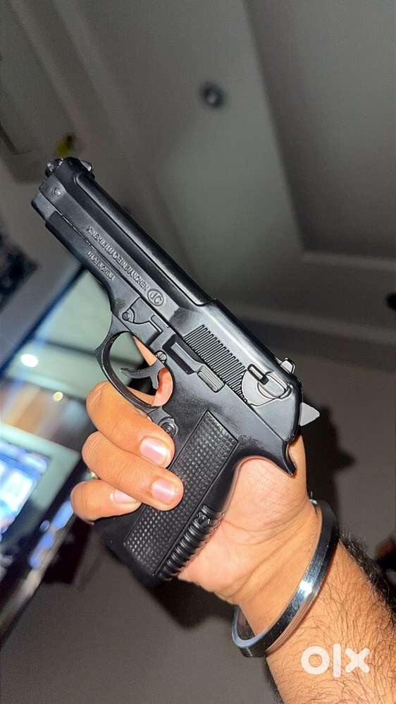 Heavy Metal Full Cock Pistol Gun Lighter with Windproof Flame