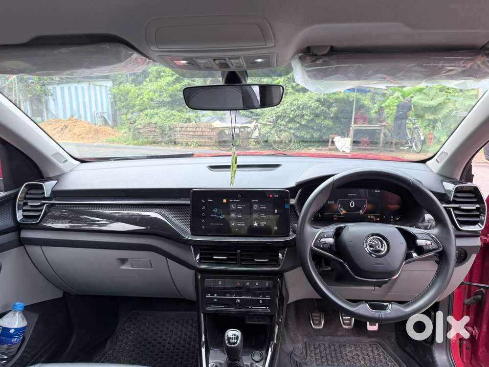 Skoda Kushaq 1.0 Tsi Style, 2025, Petrol