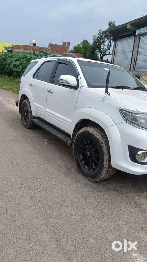 Toyota Fortuner Legender 2013