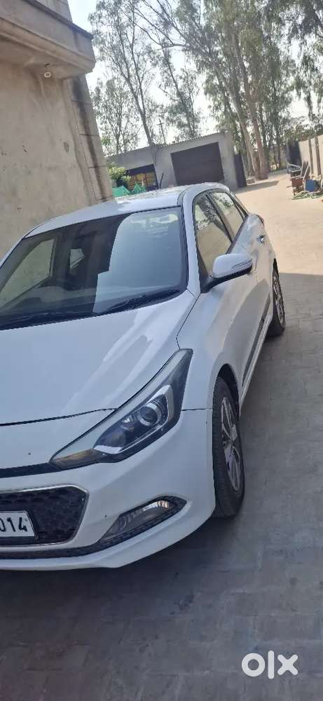 Hyundai I20 December2017 Reg. Diesal  Push Button Start