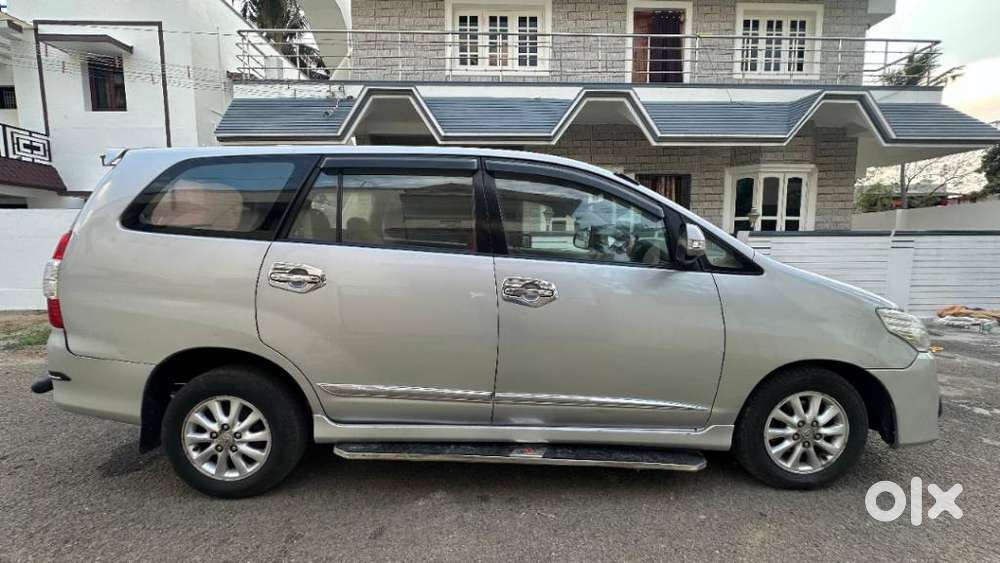 Toyota Innova 2.5 V 7 Str, 2014, Diesel