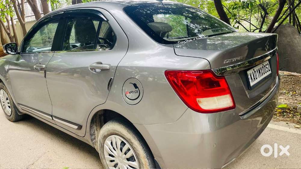Maruti Suzuki Swift Dzire, 2022, Petrol