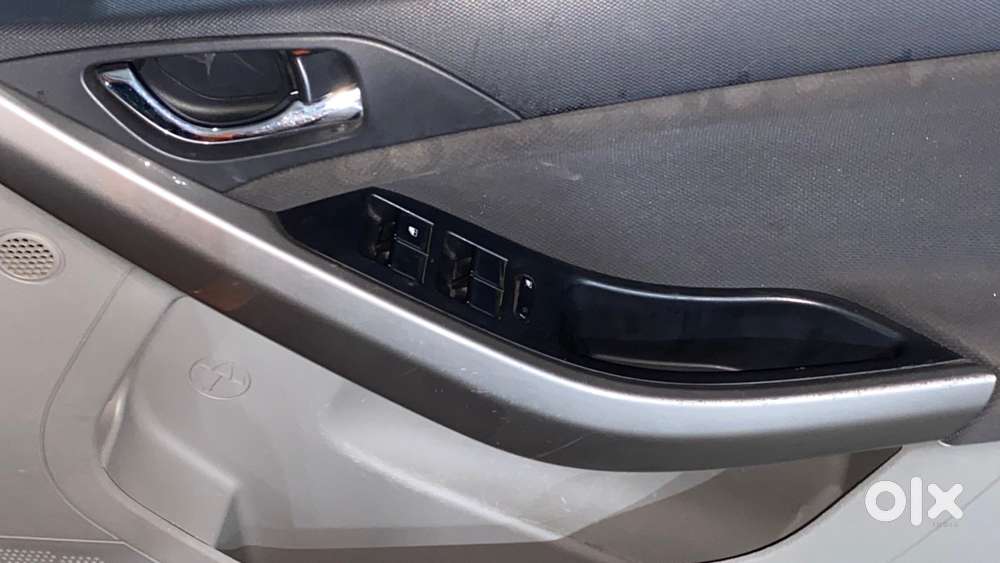 Tata Nexon 1.2 Revotron Xz Plus Dual Tone, 2019, Petrol