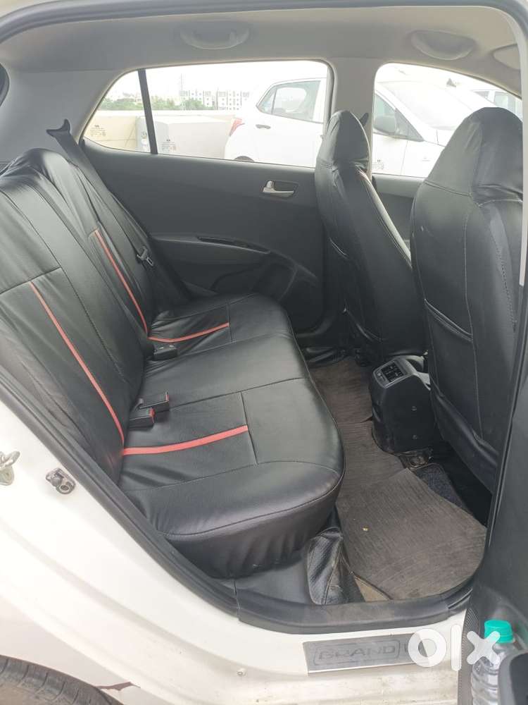 Hyundai Grand I10 Sportz (o) 1.2 At Vtvt, 2018, Petrol