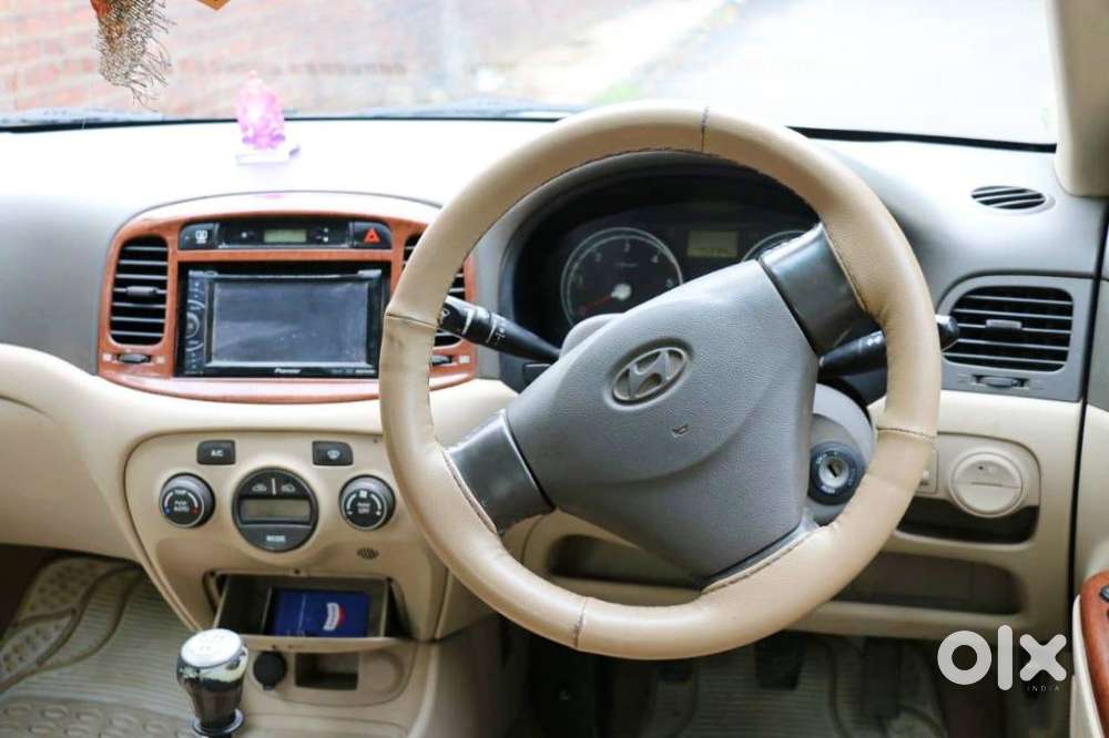 Hyundai Verna Crdi Vgt Sx 1.5, 2011, Diesel