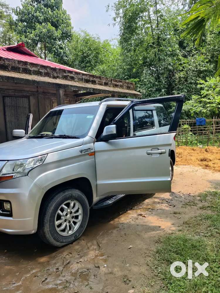Mahindra Tuv 300 2018 Diesel 102000 Km Driven