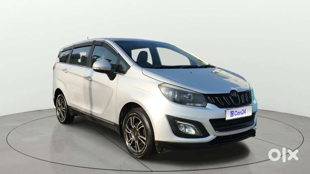 Mahindra Marazzo M8, 2019, Diesel
