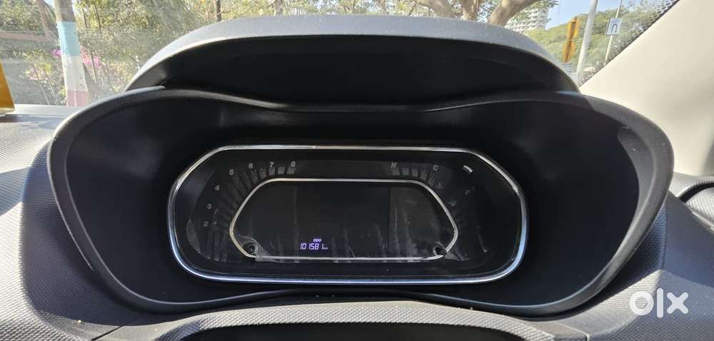 Tata Nexon 1.5 Revotorq Xza Plus S Amt, 2022, Diesel