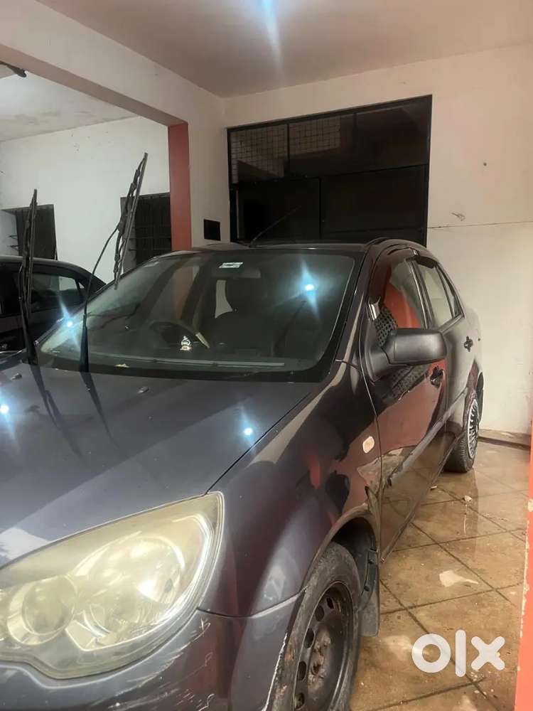 Ford Fiesta Classic 2011 Diesel 130000 Km Driven