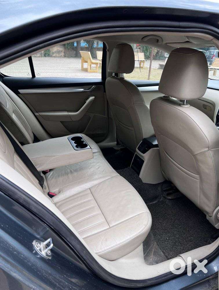 Skoda Octavia [2014-2017] 2.0 Style Tdi At, 2017, Diesel