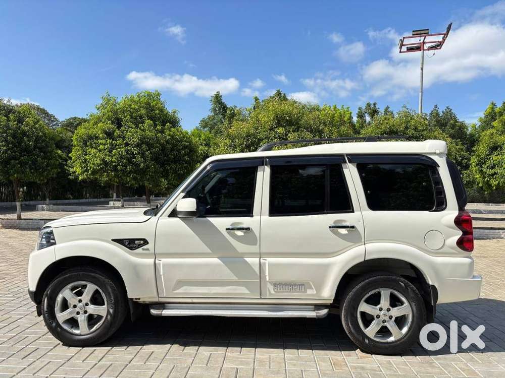 Mahindra Scorpio 1.99 S6 Plus, 2021, Diesel