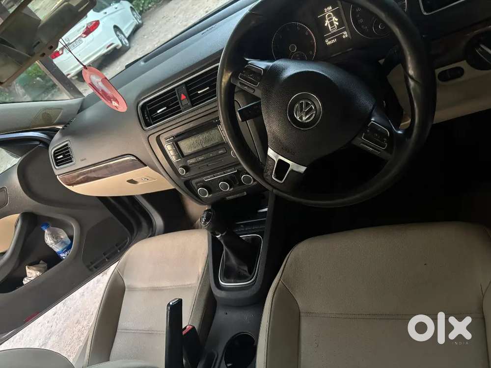 Volkswagen Jetta Comfortline 2012 Petrol Well Maintained