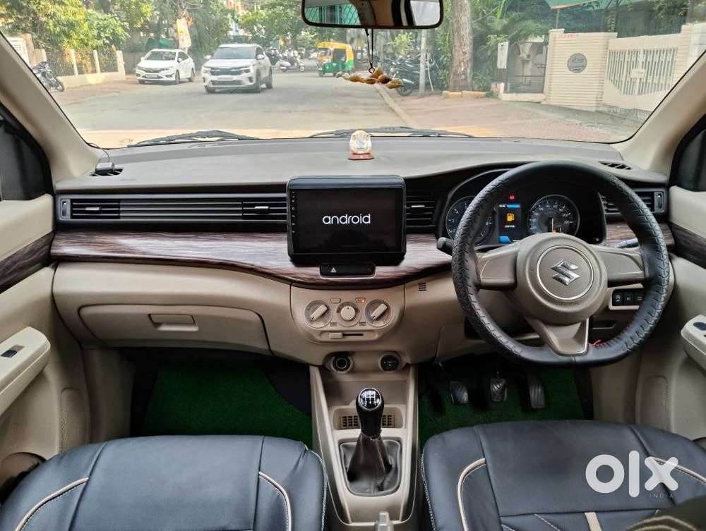 Maruti Suzuki Ertiga 1.5 Lxi, 2022, Petrol