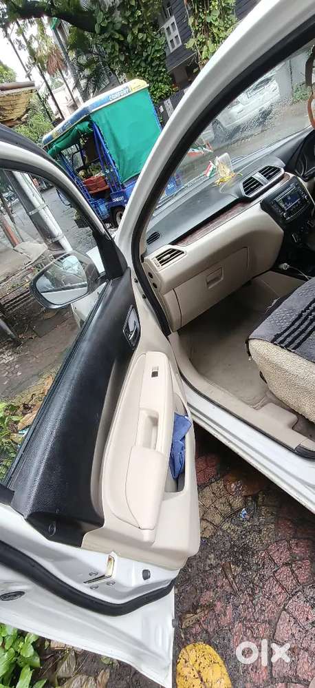 Maruti Suzuki Dzire 2017