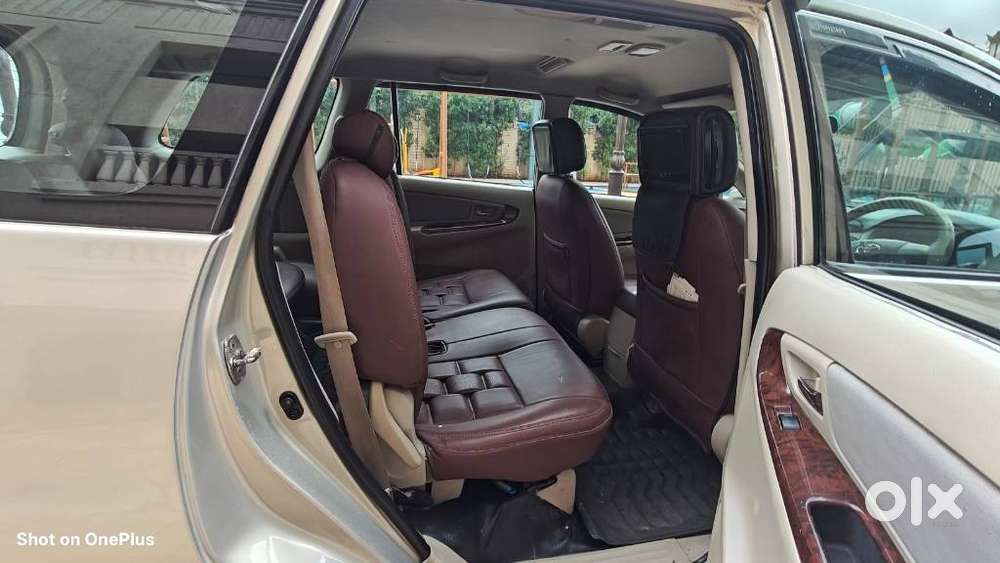 Toyota Innova 2.5 Ev (diesel) Ps 8 Seater Bs Iv, 2013, Diesel