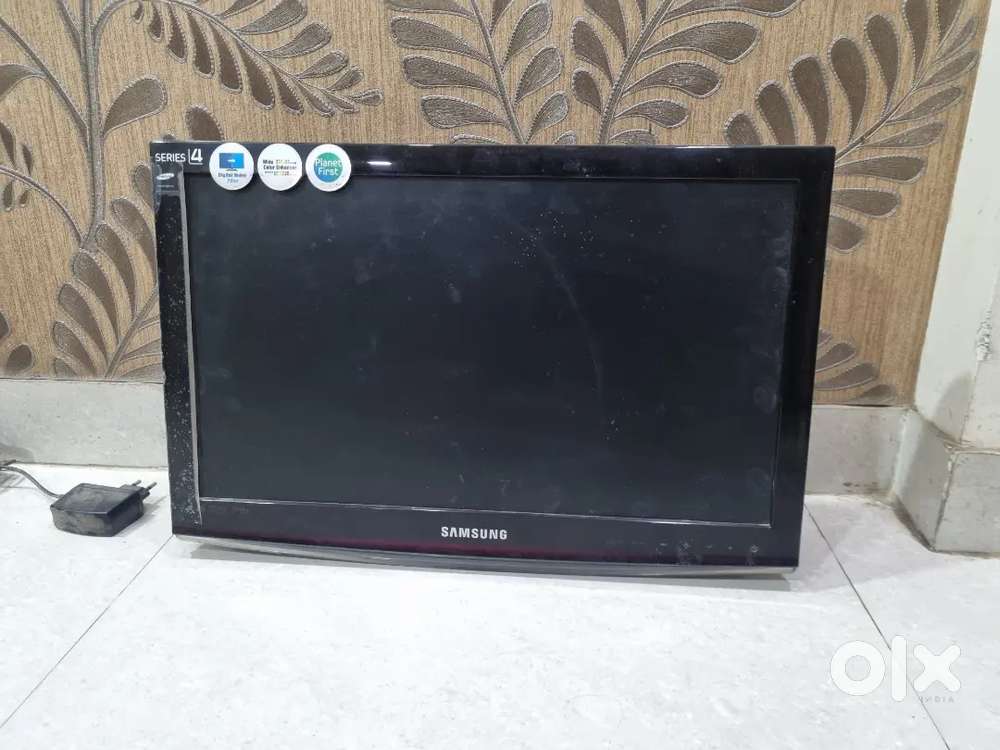 21 inches Samsung  Tv