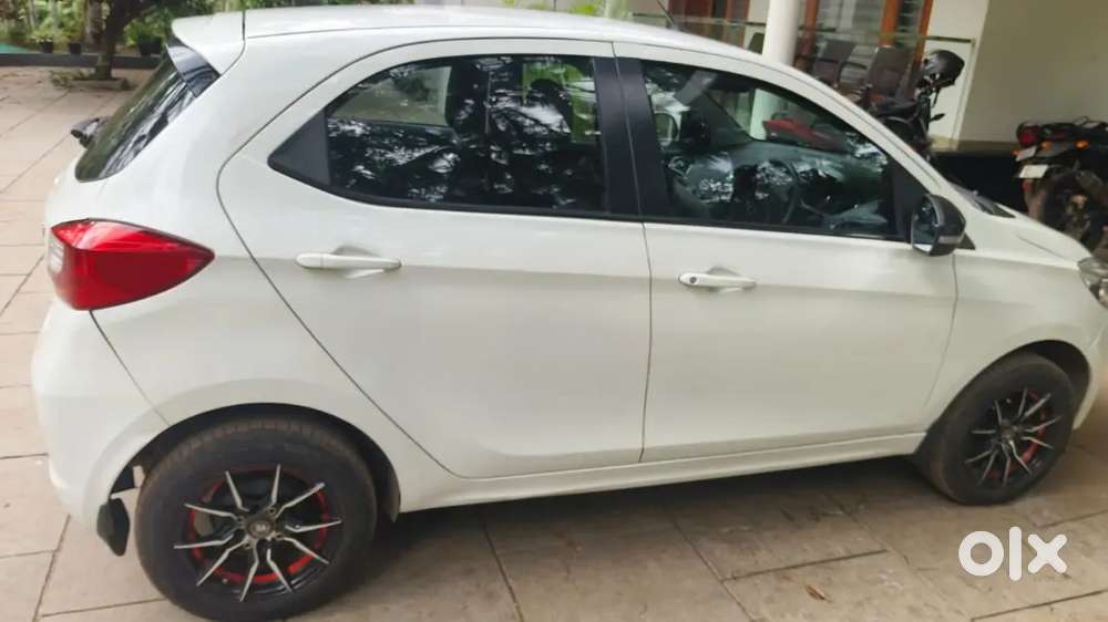 Tata Tiago Xz