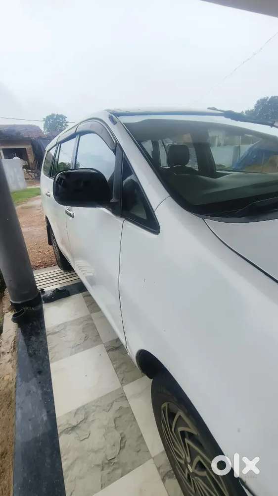 Toyota Innova 2.0 2010 Year