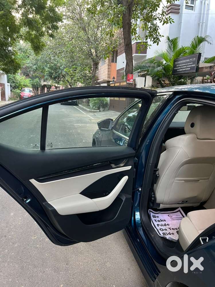 Skoda Octavia Style Variant 2.0 Litre Tsi At 2021