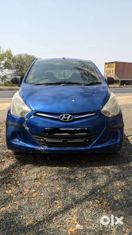 Hyundai Eon 2012 Petrol Well Maintained