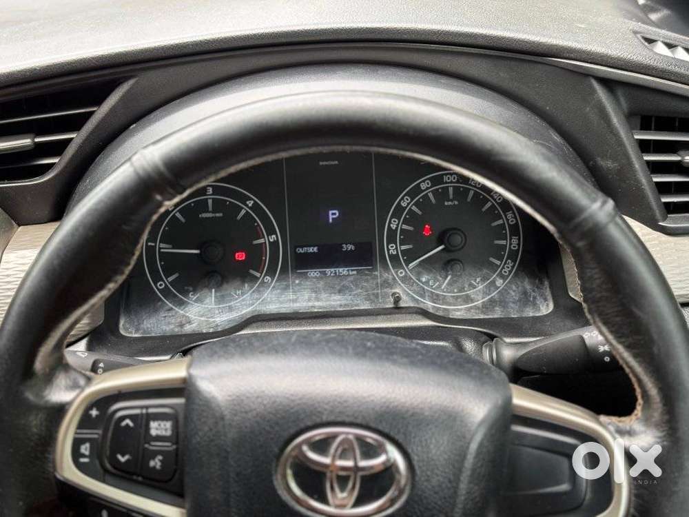 Toyota Innova Crysta 2.4 Gx Limited Edition At 7 Str, 2022, Diesel