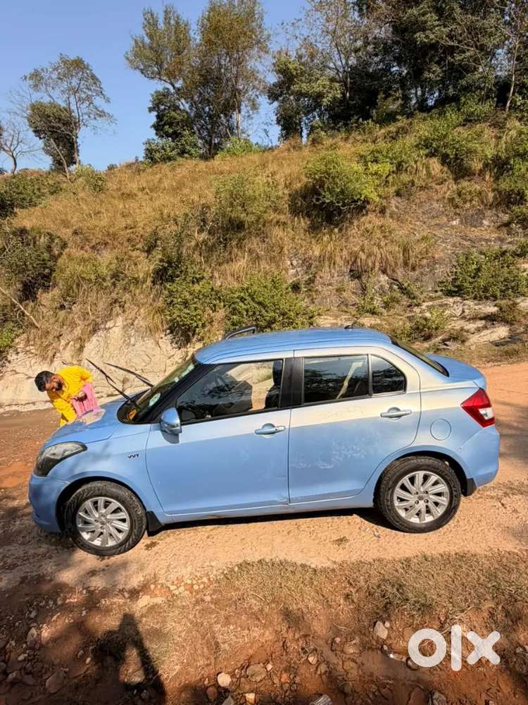 Maruti Suzuki Dzire 2015 Petrol 70000 Km Driven
