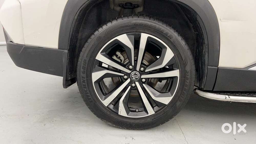 Mg Hector Plus Savvy Pro 1.5 Turbo Petrol Cvt 7 Str, 2023, Petrol