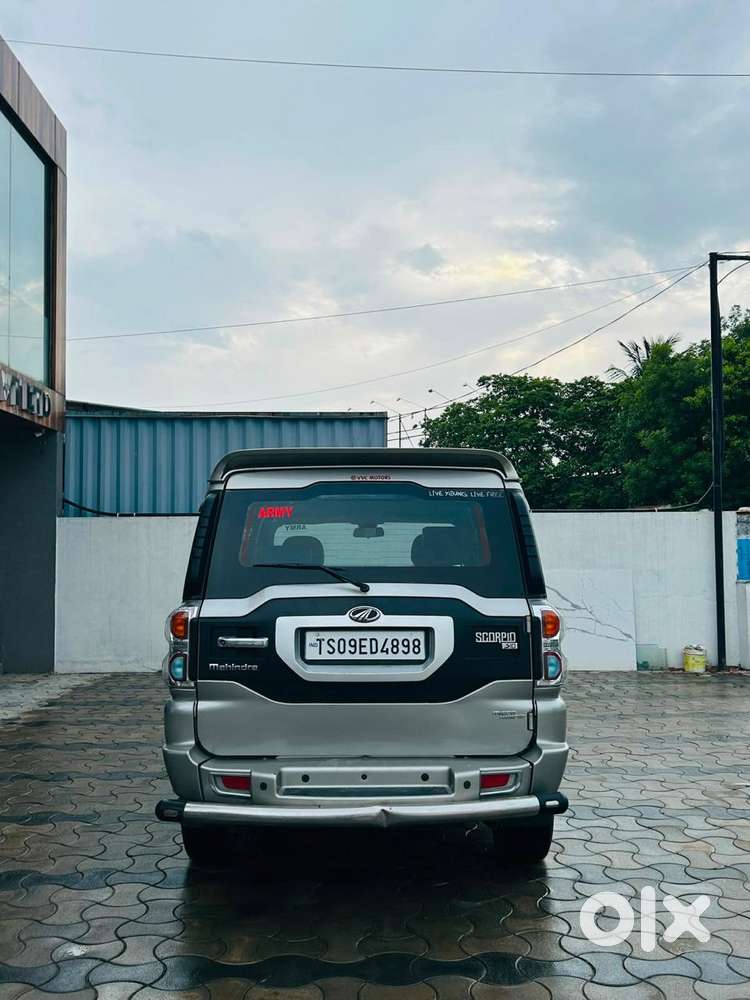 Mahindra Scorpio S10, 2014, Diesel