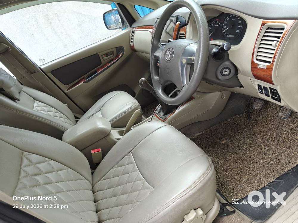 Toyota Innova 2.5 G (diesel) 7 Seater, 2014, Diesel