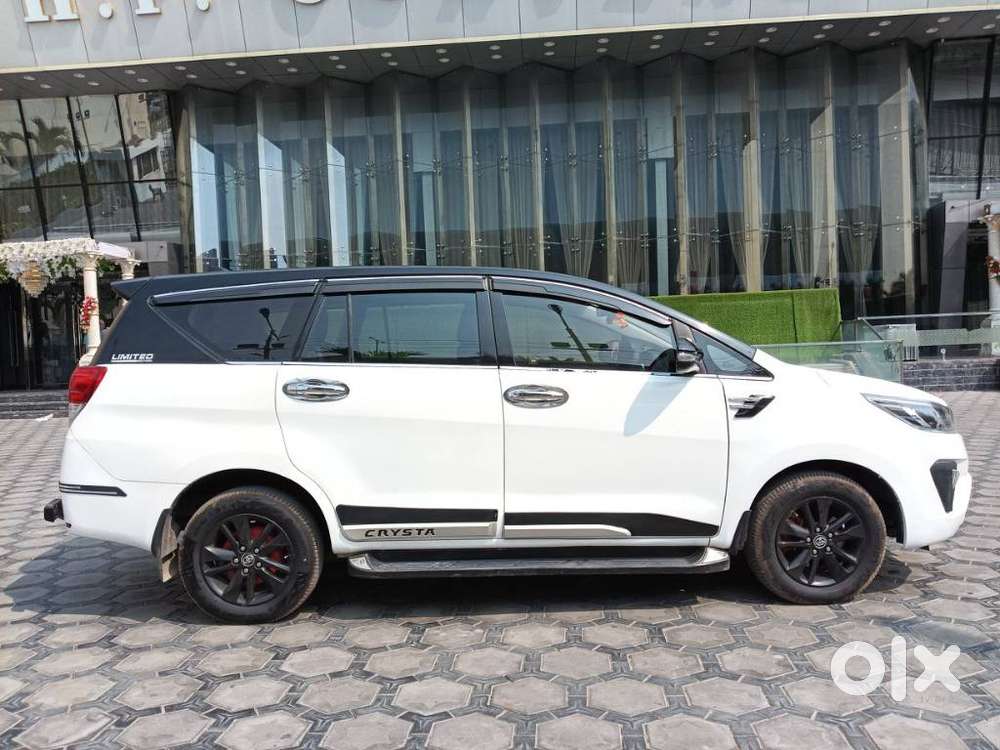 Toyota Innova Crysta 2.8 Gx At, 2019