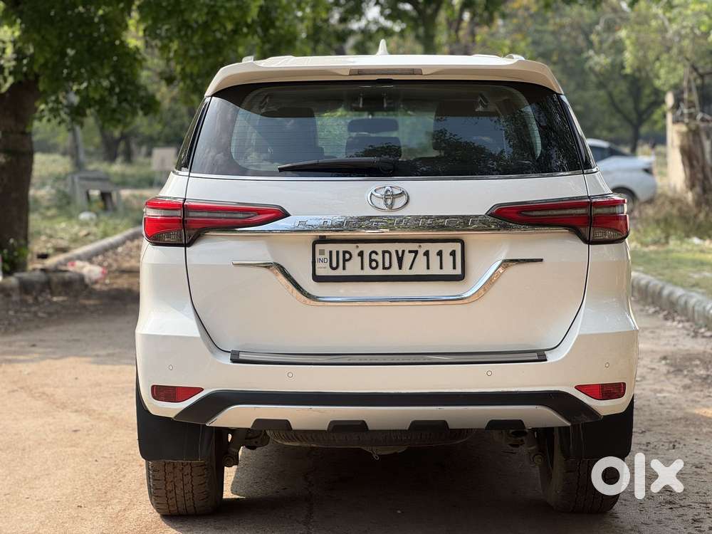 Toyota Fortuner [2021-ongoing] 2.8 2wd Diesel Mt, 2023, Diesel