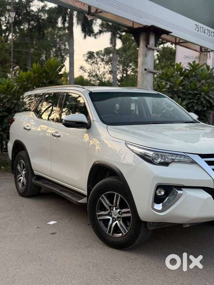 Toyota Fortuner 4x2 At 2.8 Diesel, 2017, Diesel