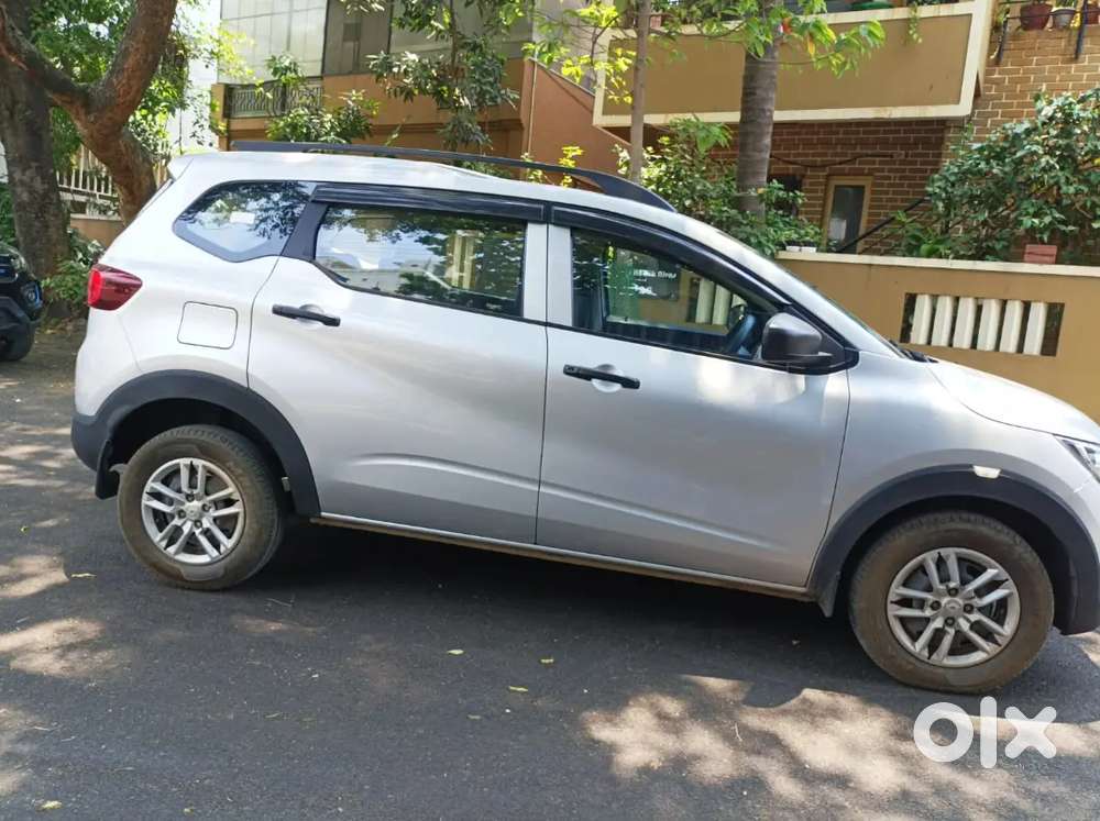 Renualt Triber  Rx E