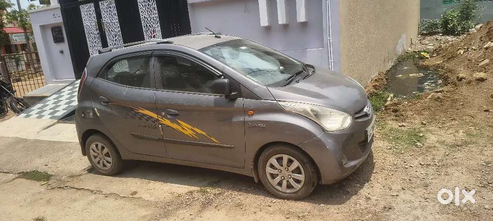 Hyundai Eon Magna Plus 092012 Petrol+lpg 68000 Km Driven
