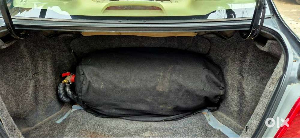 Honda Amaze For Sale. Petrol + Cng. Well Maintained Car With Lcd Scree