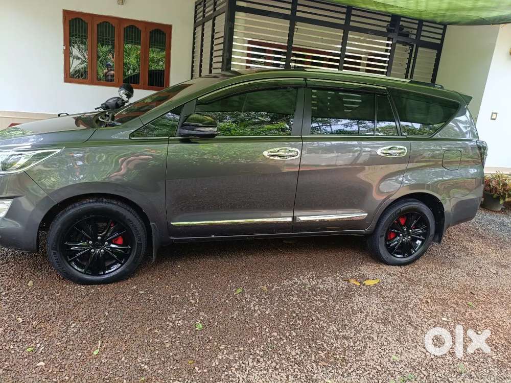 Toyota Innova Crysta 2018 Full Option Z