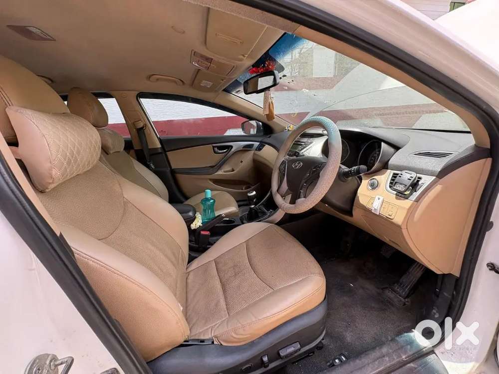 Hyundai Elantra 2012 Model Well Maintained