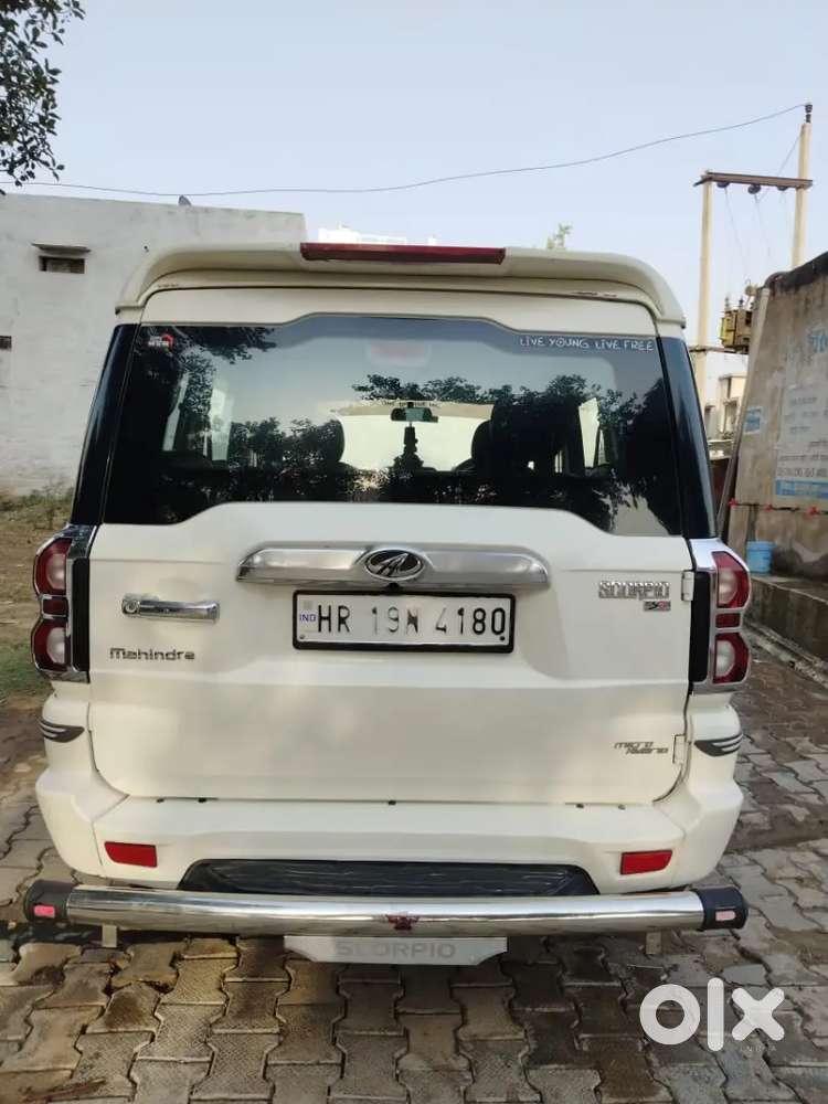 Mahindra Scorpio 2019 Diesel 98000 Km Driven