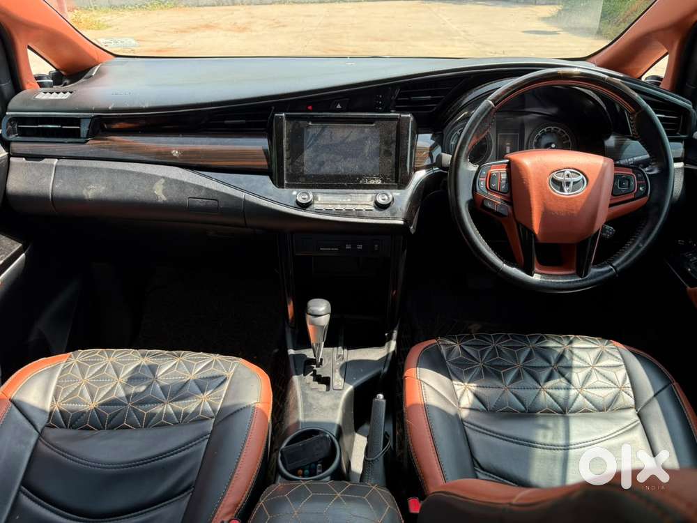 Toyota Innova Crysta 2.8z Automatic, 2018, Diesel