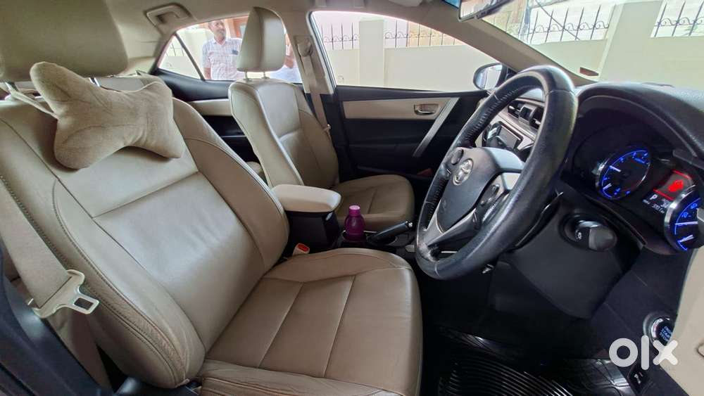 Toyota Corolla Altis Vl At, 2015, Petrol