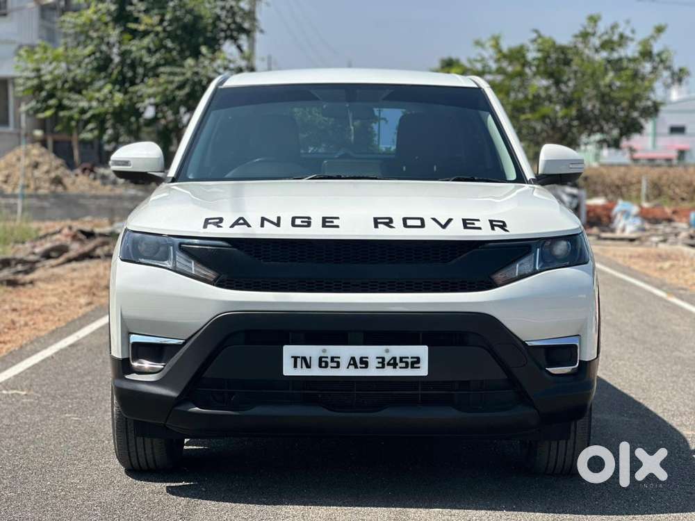 Maruti Suzuki Brezza 1.5 Lxi Smart Hybrid, 2023, Petrol