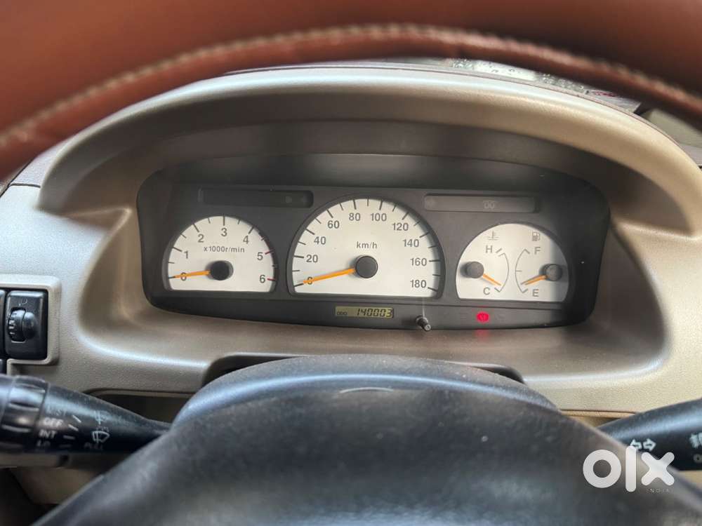 Chevrolet Tavera Neo 2010 Diesel 140000 Km Driven