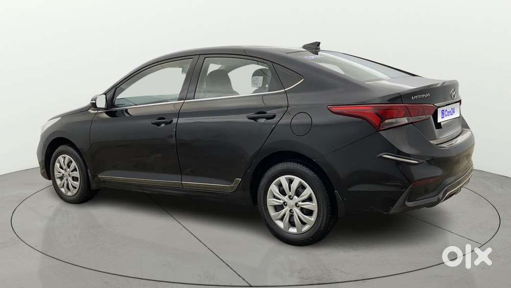 Hyundai Verna 1.4 Vtvt Ex, 2019, Petrol