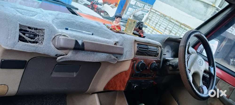 Mahindra Bolero Slx 2012