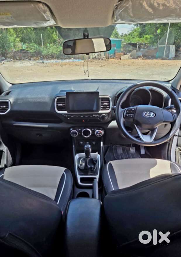 Hyundai Venue S 1.2 Petrol, 2021, Petrol