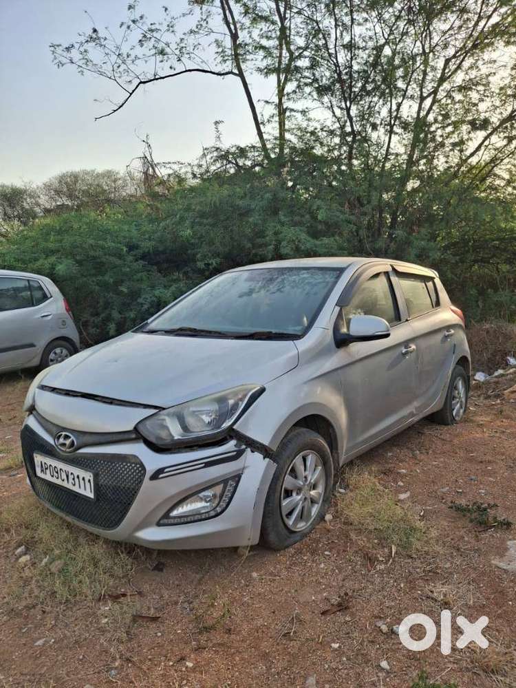 Hyundai I20 Sportz 1.2 Mt, 2013, Diesel